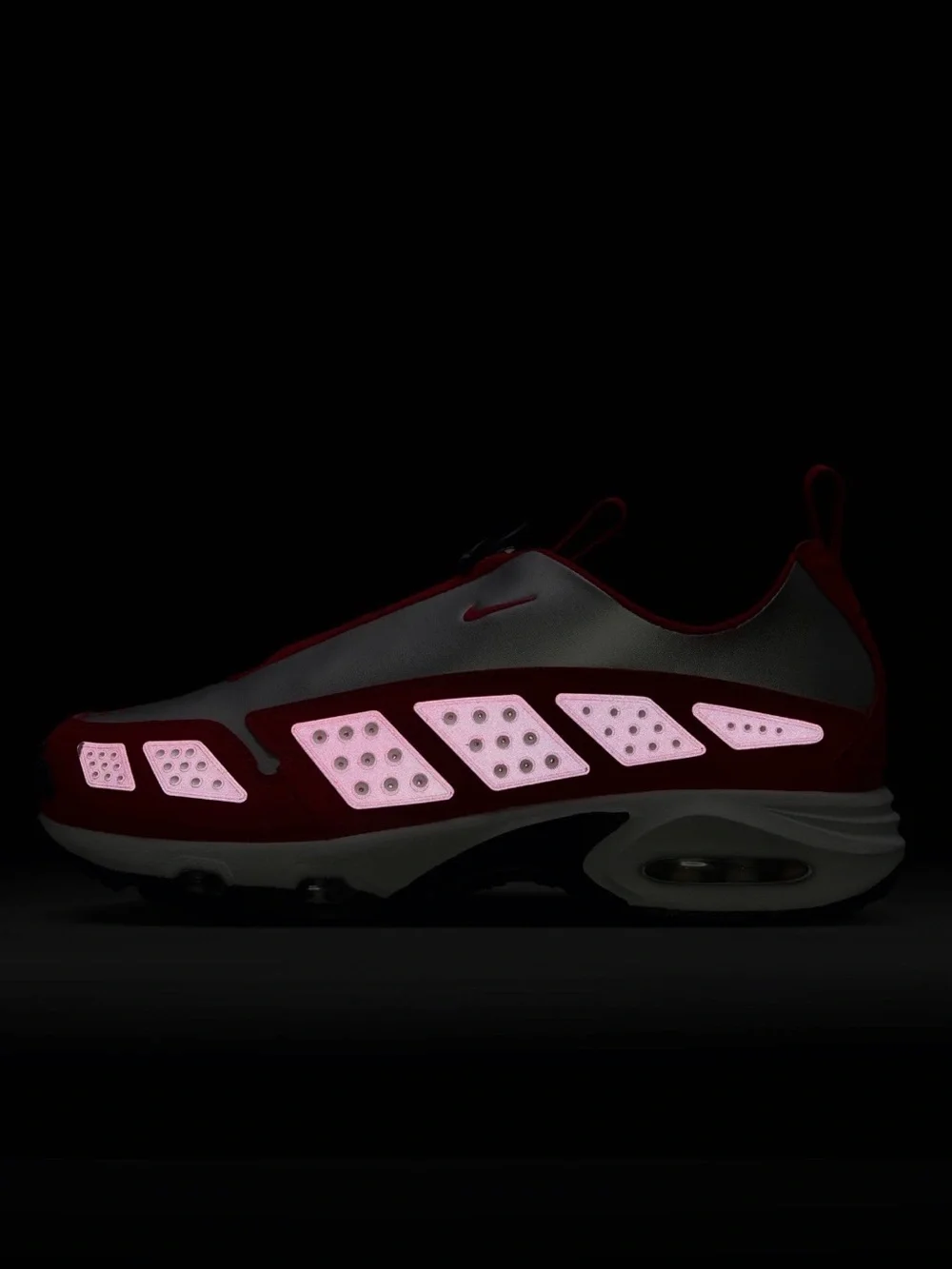 Nike Air Max SNDR Sneakers